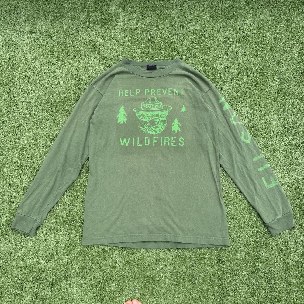 Vintage Men’s Filson Smokey The Bear Size M Long Sleeve T Shirt MADE IN USA